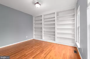 1010 Roberts Ct, Fredericksburg, VA 22401 - Photo 5