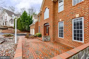 1010 Roberts Ct, Fredericksburg, VA 22401 - Photo 3