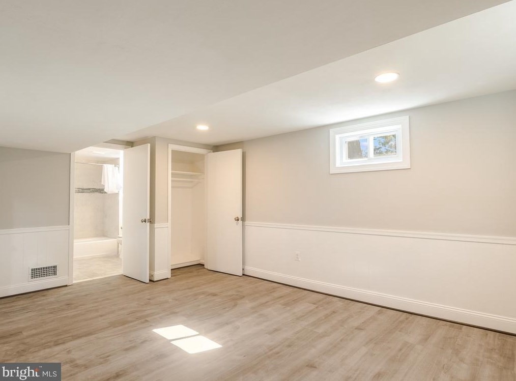 10126 Dwight Ave, Fairfax VA  22032-1034 exterior