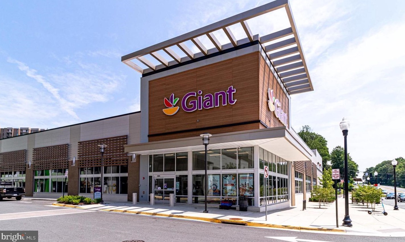 9491 Fairfax Blvd, Fairfax VA  22031-2491 exterior