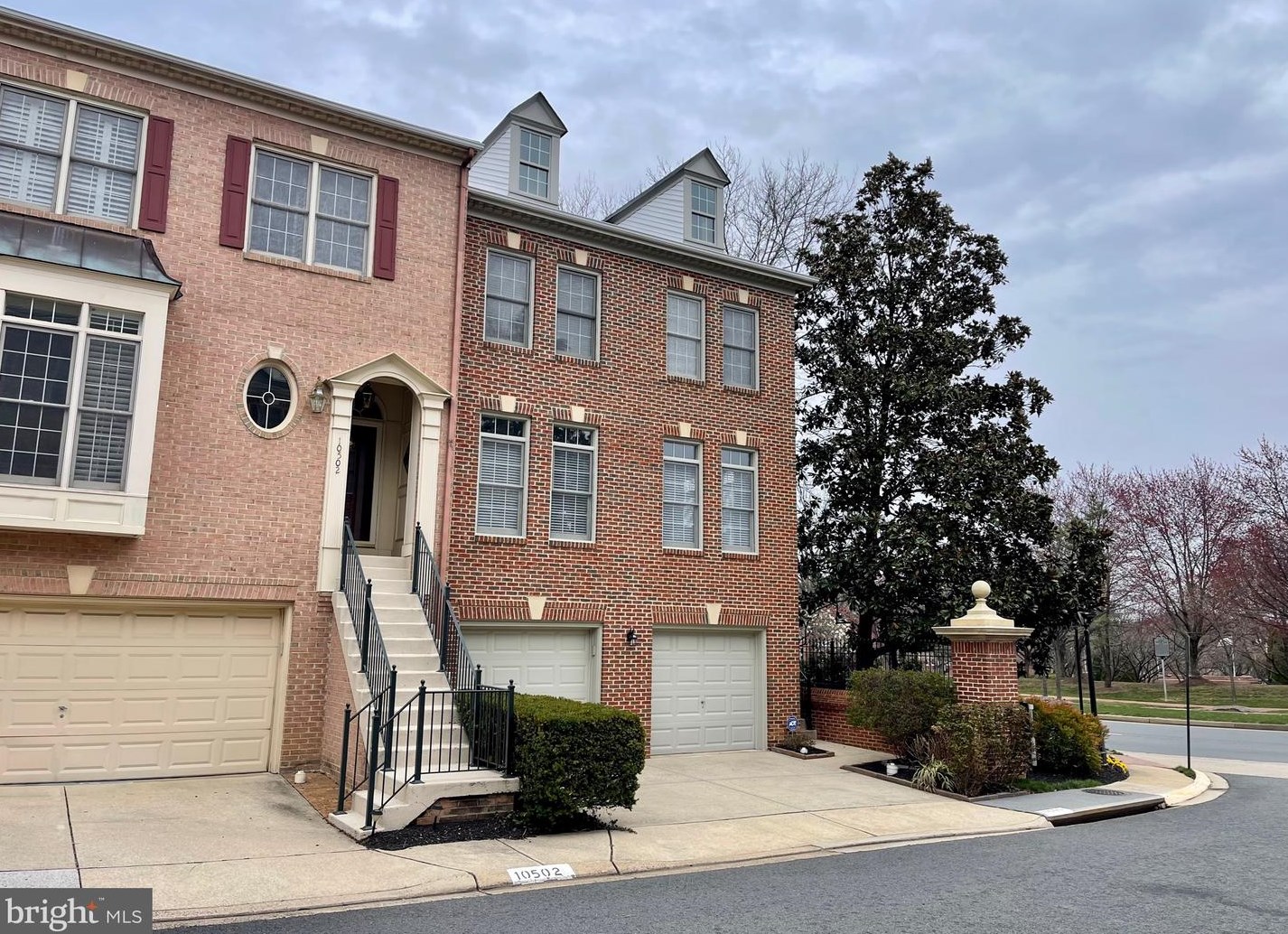 10500 Chancery Ct, Fairfax VA  22030-8108 exterior