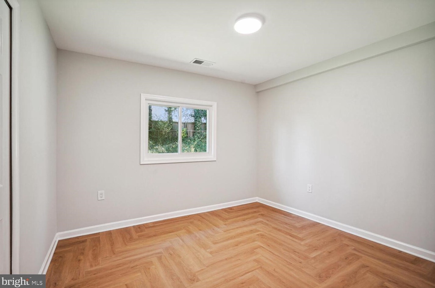 3605 Parklane Rd, Fairfax VA  22030-1828 exterior