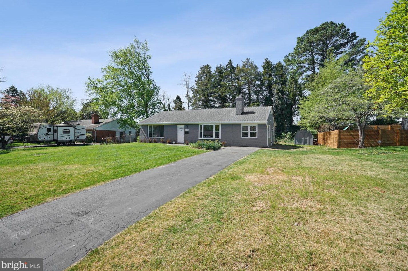 3605 Parklane Rd, Fairfax VA  22030-1828 exterior