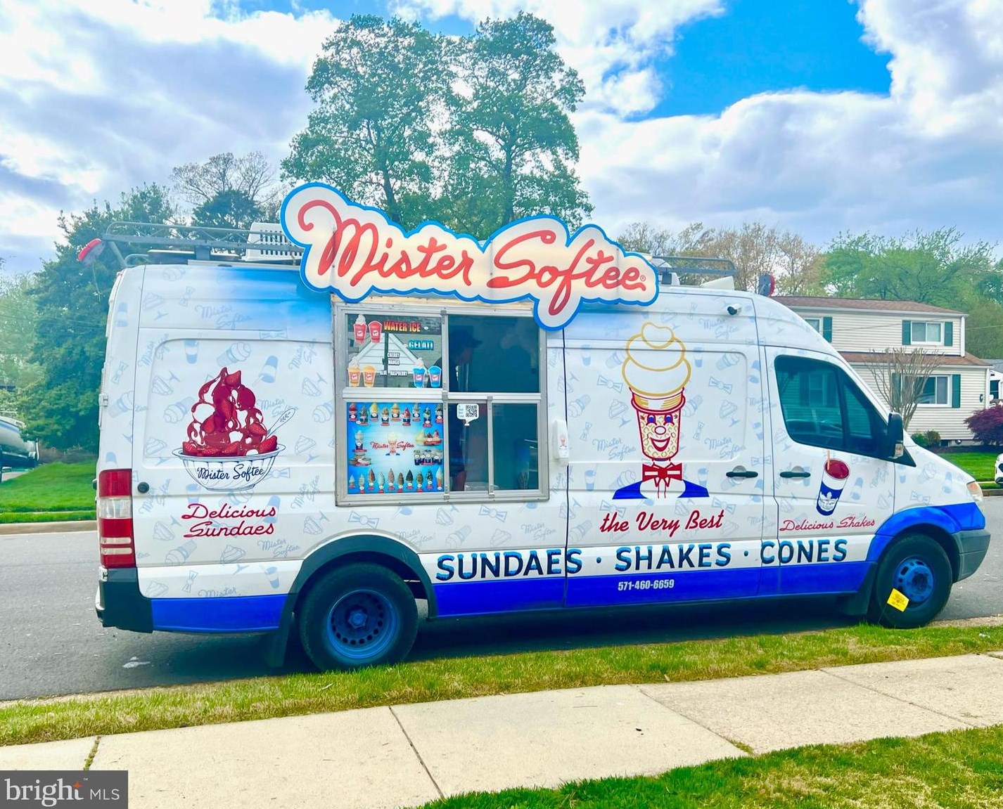 4109 Chestnut St, Fairfax VA  22030-5204 exterior