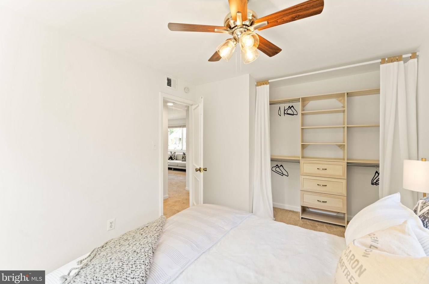 4109 Chestnut St, Fairfax VA  22030-5204 exterior