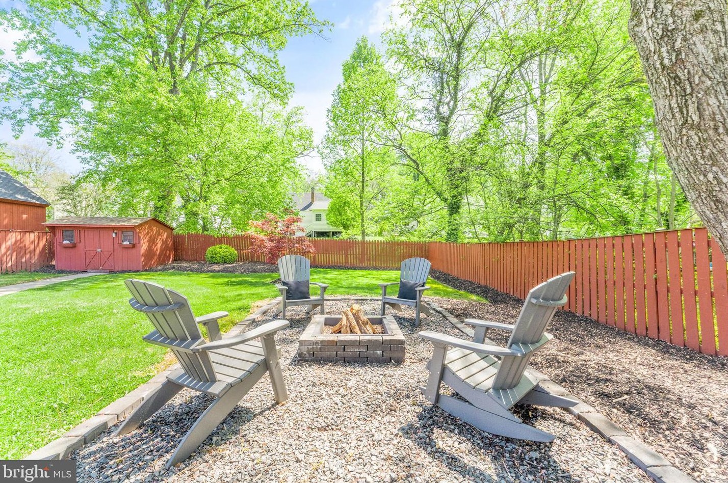 4109 Chestnut St, Fairfax VA  22030-5204 exterior