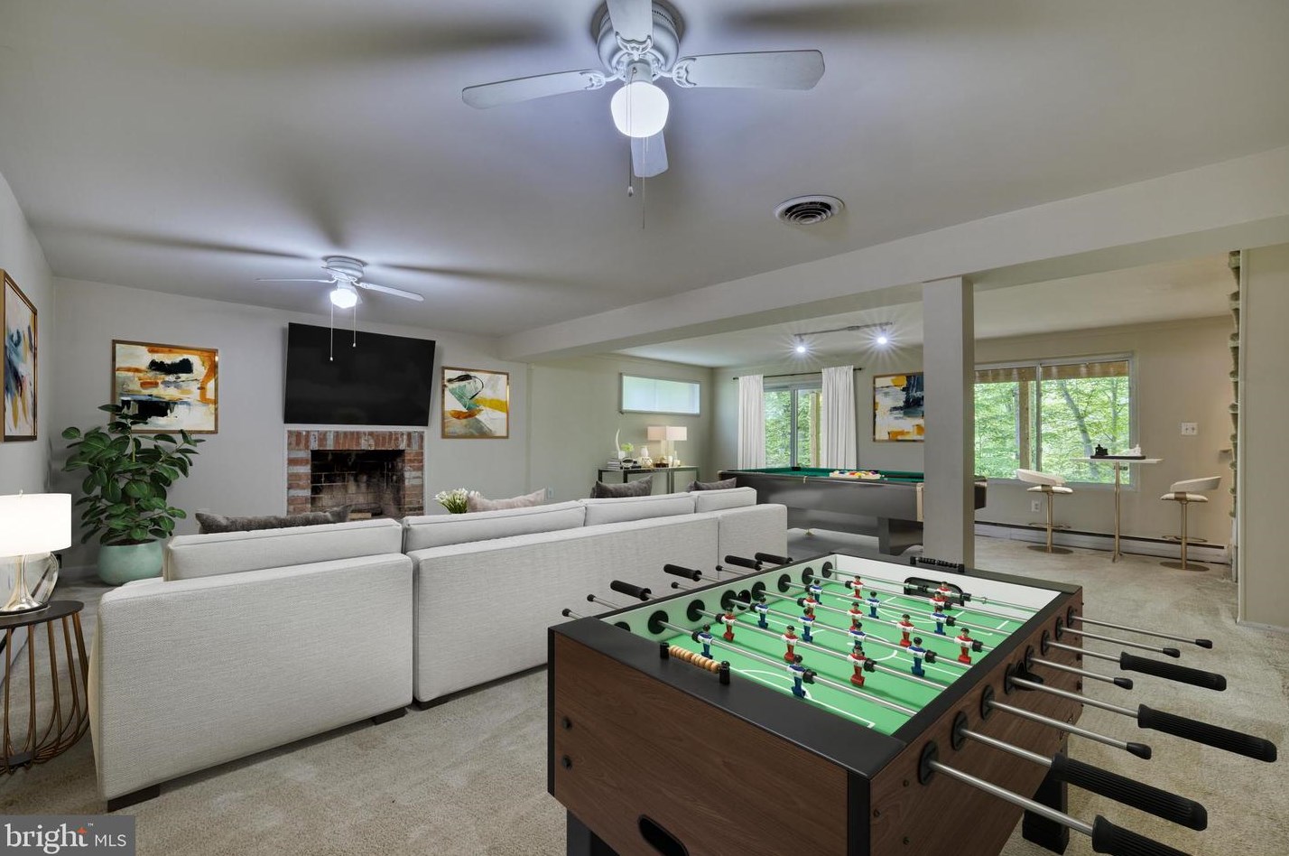 10120 Spring Lake Ter, Fairfax VA  22030-2038 exterior