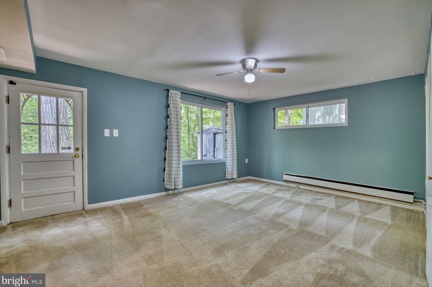 10120 Spring Lake Ter, Fairfax VA  22030-2038 exterior