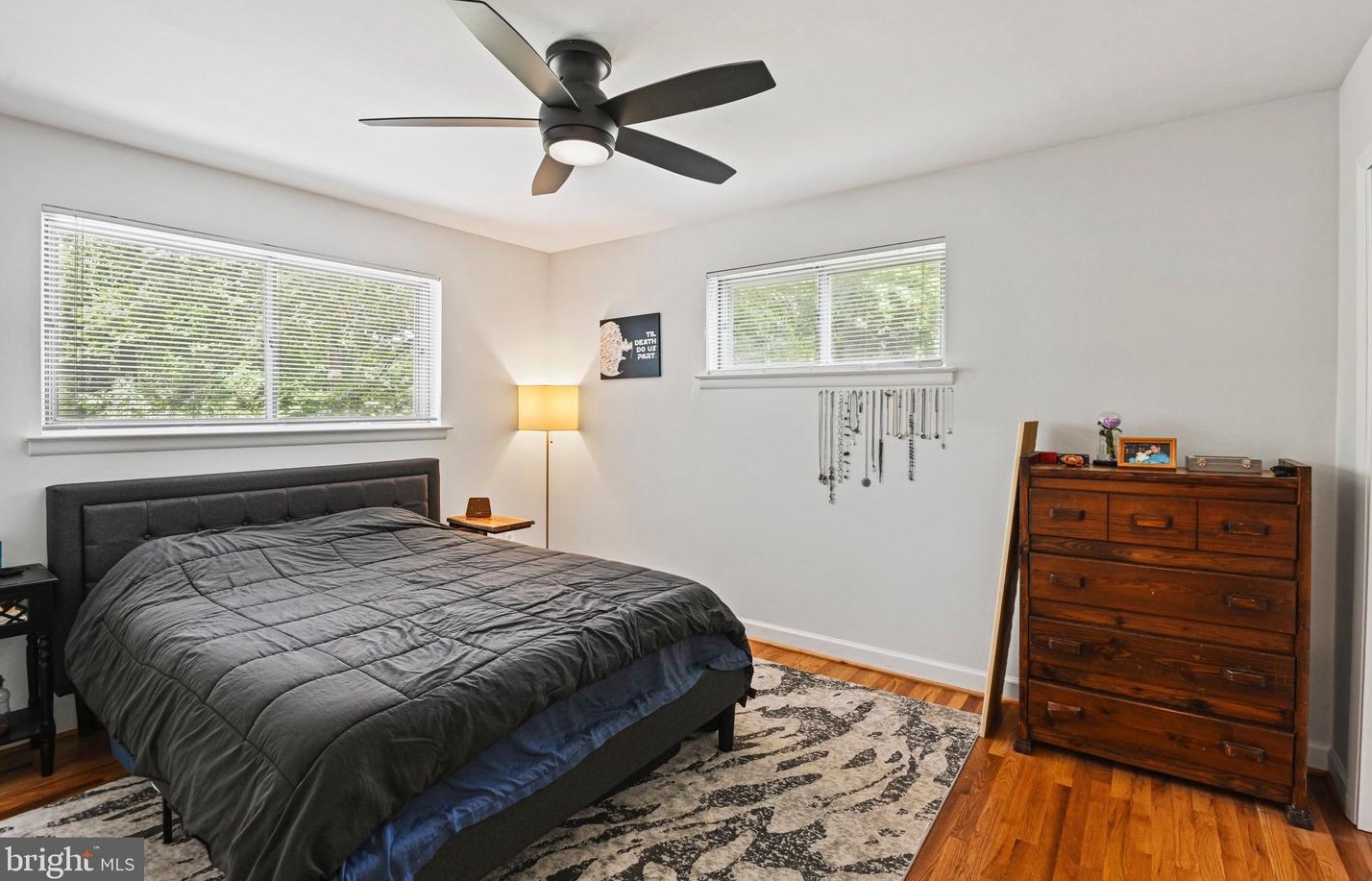 10318 Cleveland St, Fairfax VA  22030-3629 exterior