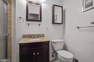 10419 Courthouse Dr, Fairfax, VA 22030 - Photo 27