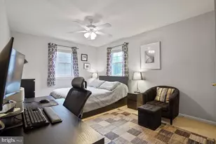 10419 Courthouse Dr, Fairfax, VA 22030 - Photo 25