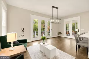 10602 Oak Pl, Fairfax, VA 22030 - Photo 19