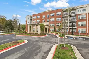 10755 Fairgrounds Dr, Fairfax, VA 22030 - Photo 7