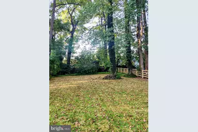 10833 Warwick Avenue, Fairfax, VA 22030 - Photo 13