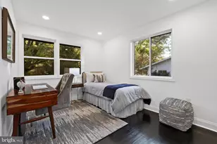 10404 Forest Ave, Fairfax, VA 22030 - Photo 21