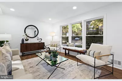 10404 Forest Avenue, Fairfax, VA 22030 - Photo 5