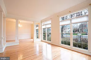 3832 Farrcroft Dr, Fairfax, VA 22030 - Photo 9