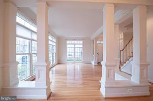 3832 Farrcroft Dr, Fairfax, VA 22030 - Photo 5