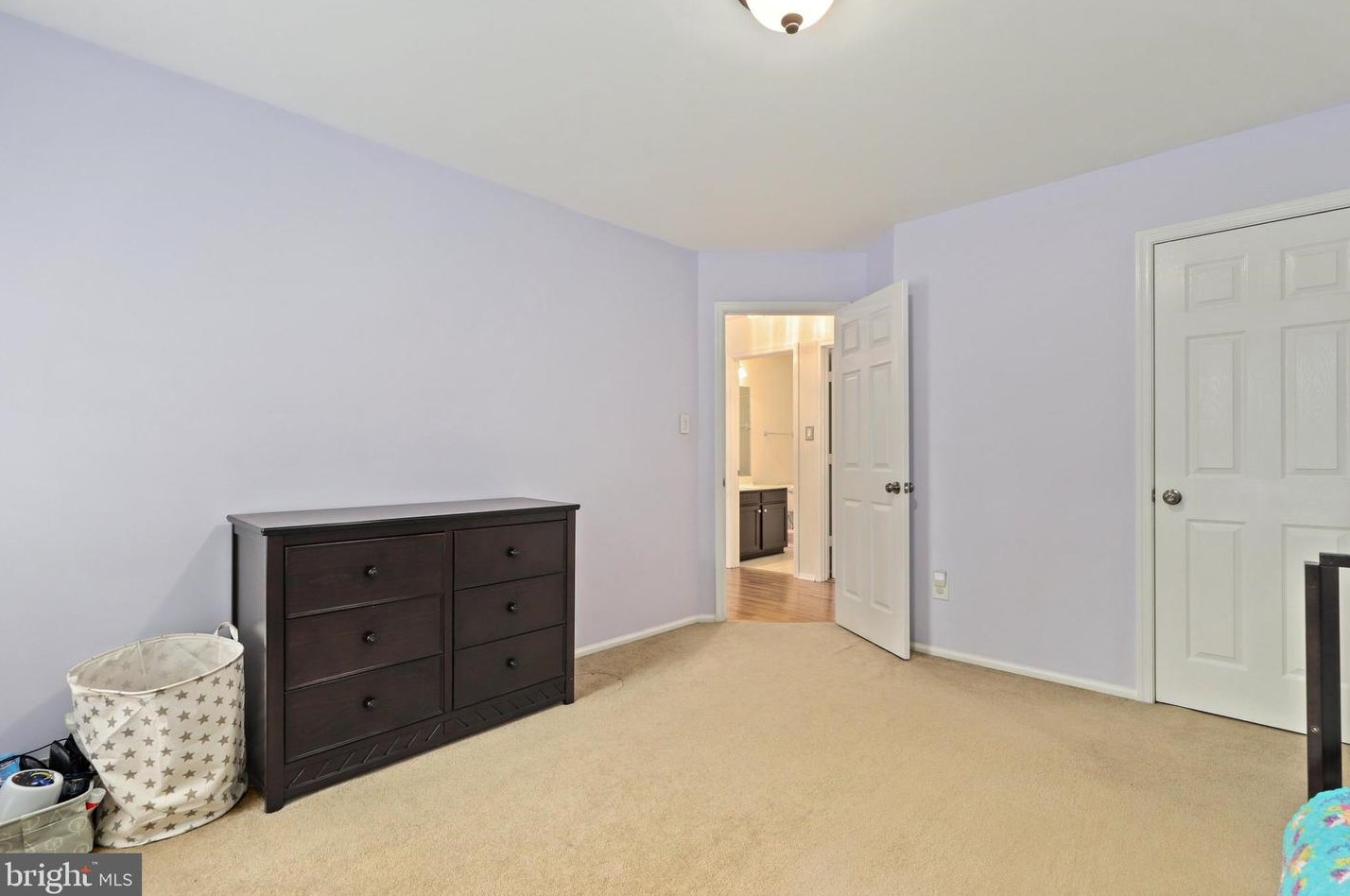 7333 Hazelwood Ct, Warrenton VA  20187-4140 exterior