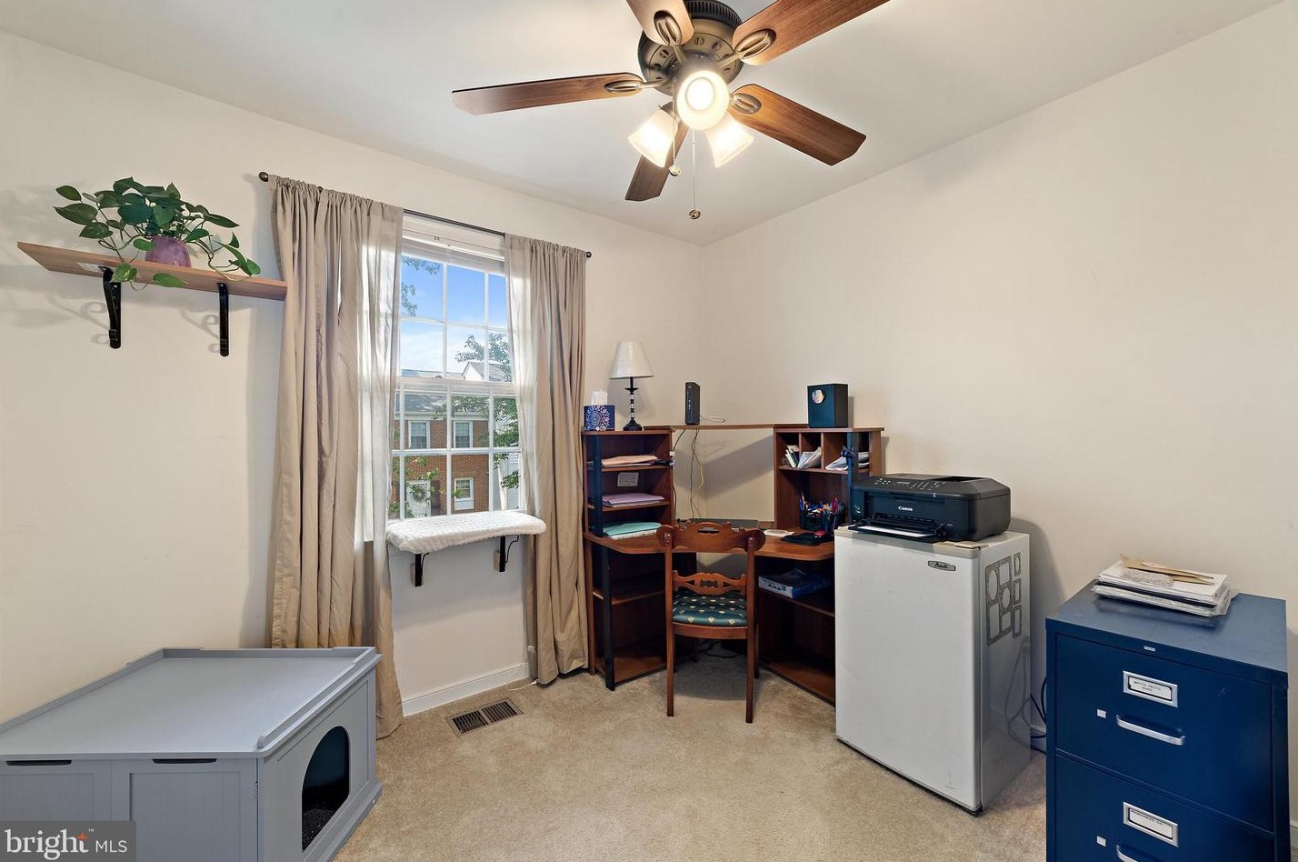 103 Leeds Ct, Warrenton VA  20186-3618 exterior
