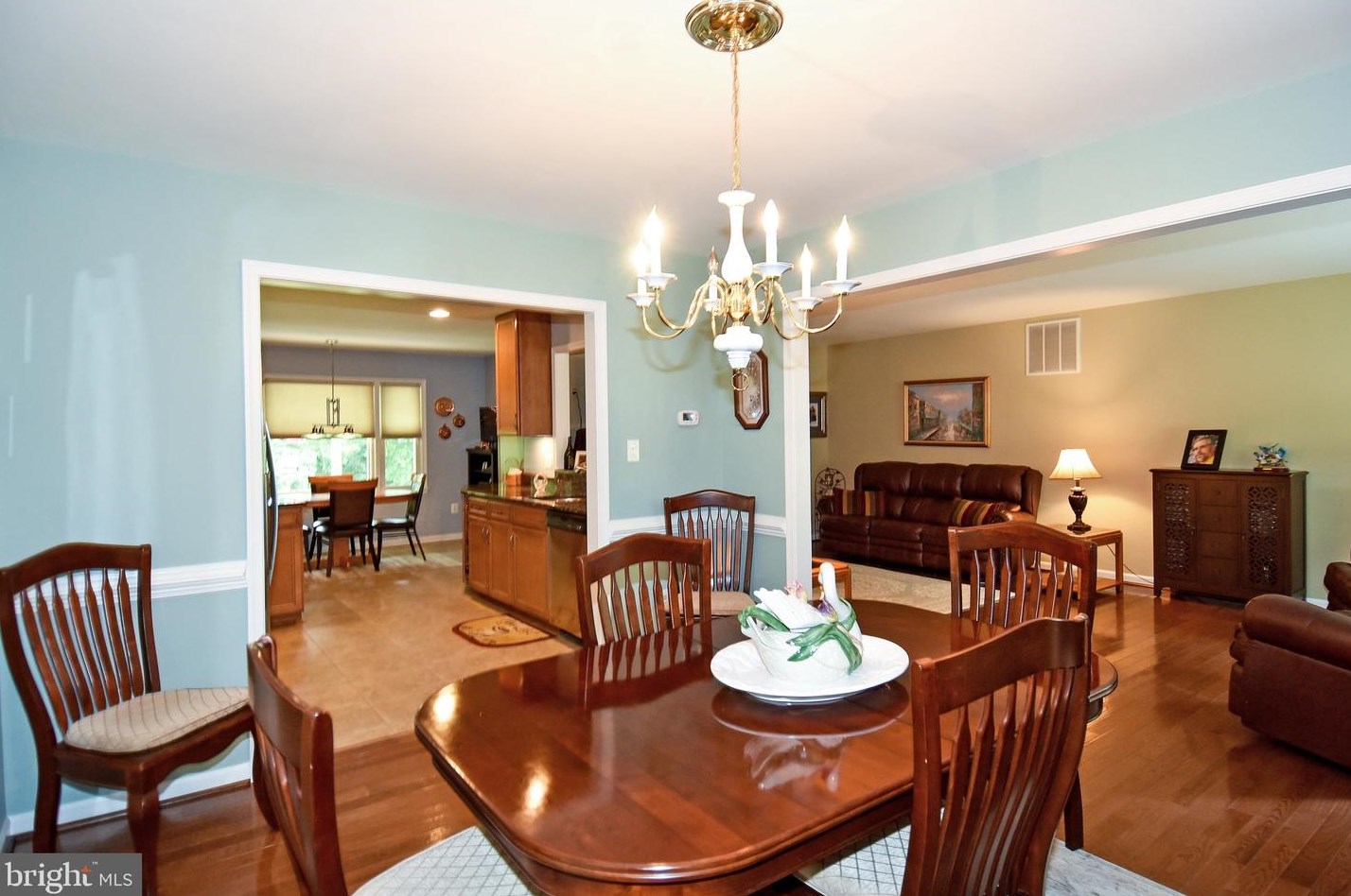 7074 Riley Rd, Warrenton VA  20187-8900 exterior