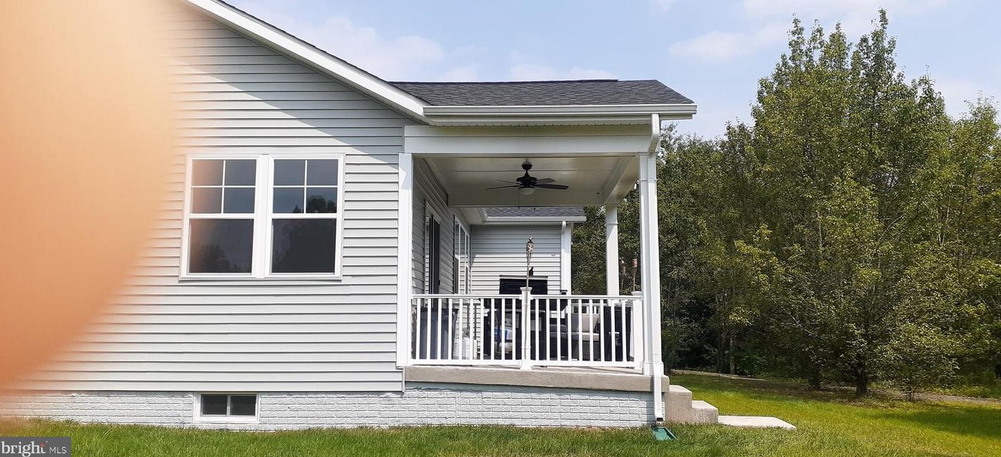 11206 Callie Jo Ct, Bealeton VA  22712-2005 exterior