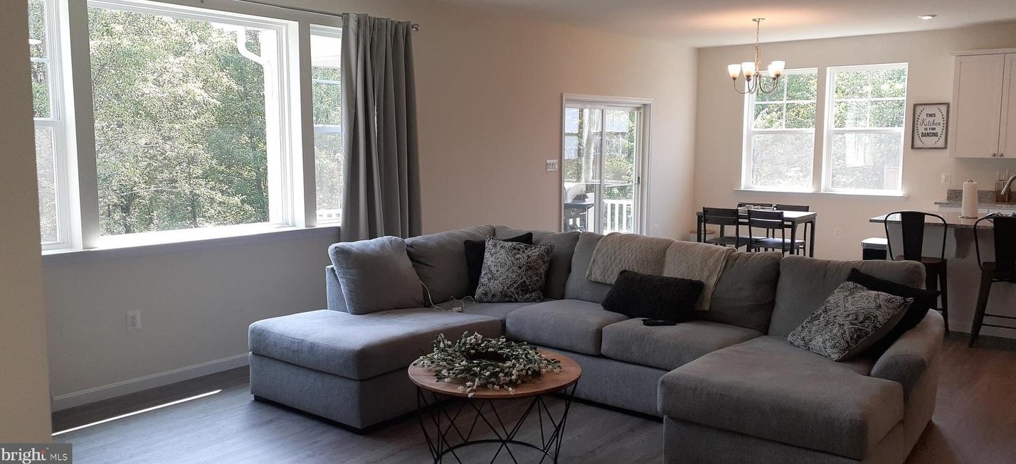 11206 Callie Jo Ct, Bealeton VA  22712-2005 exterior