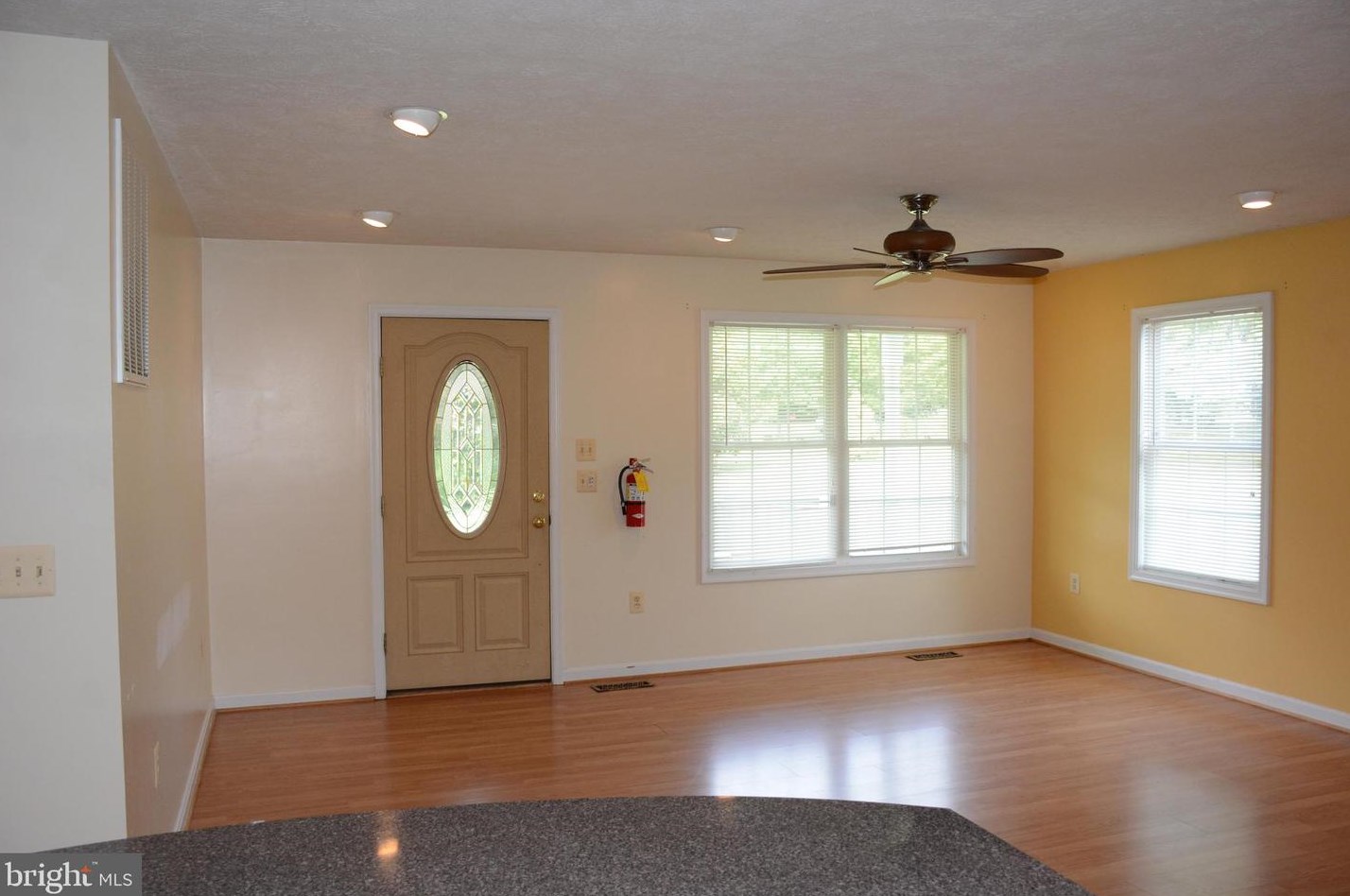 5129 Broad Run Church Rd, Warrenton VA  20187-2705 exterior
