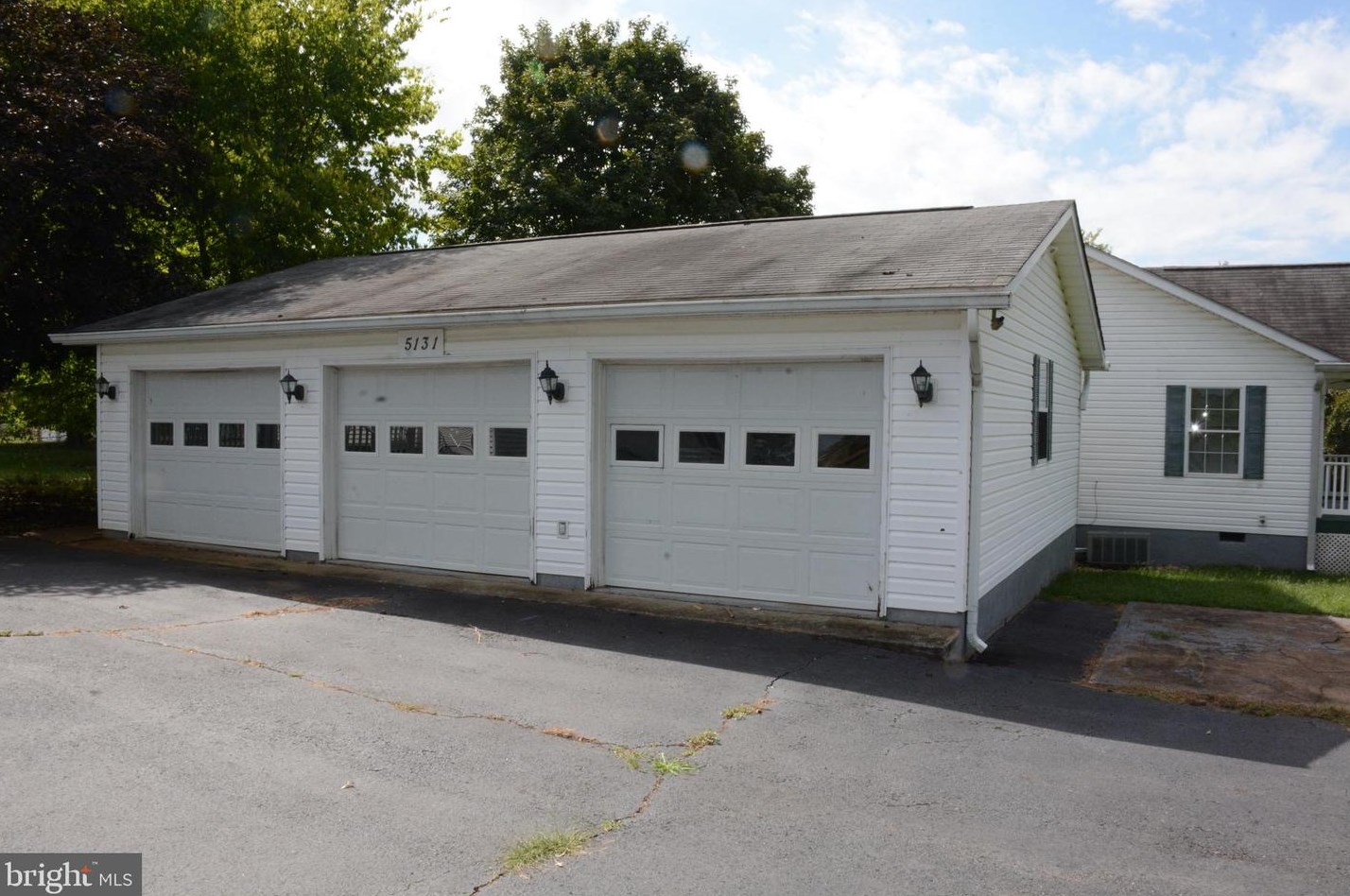 5129 Broad Run Church Rd, Warrenton VA  20187-2705 exterior