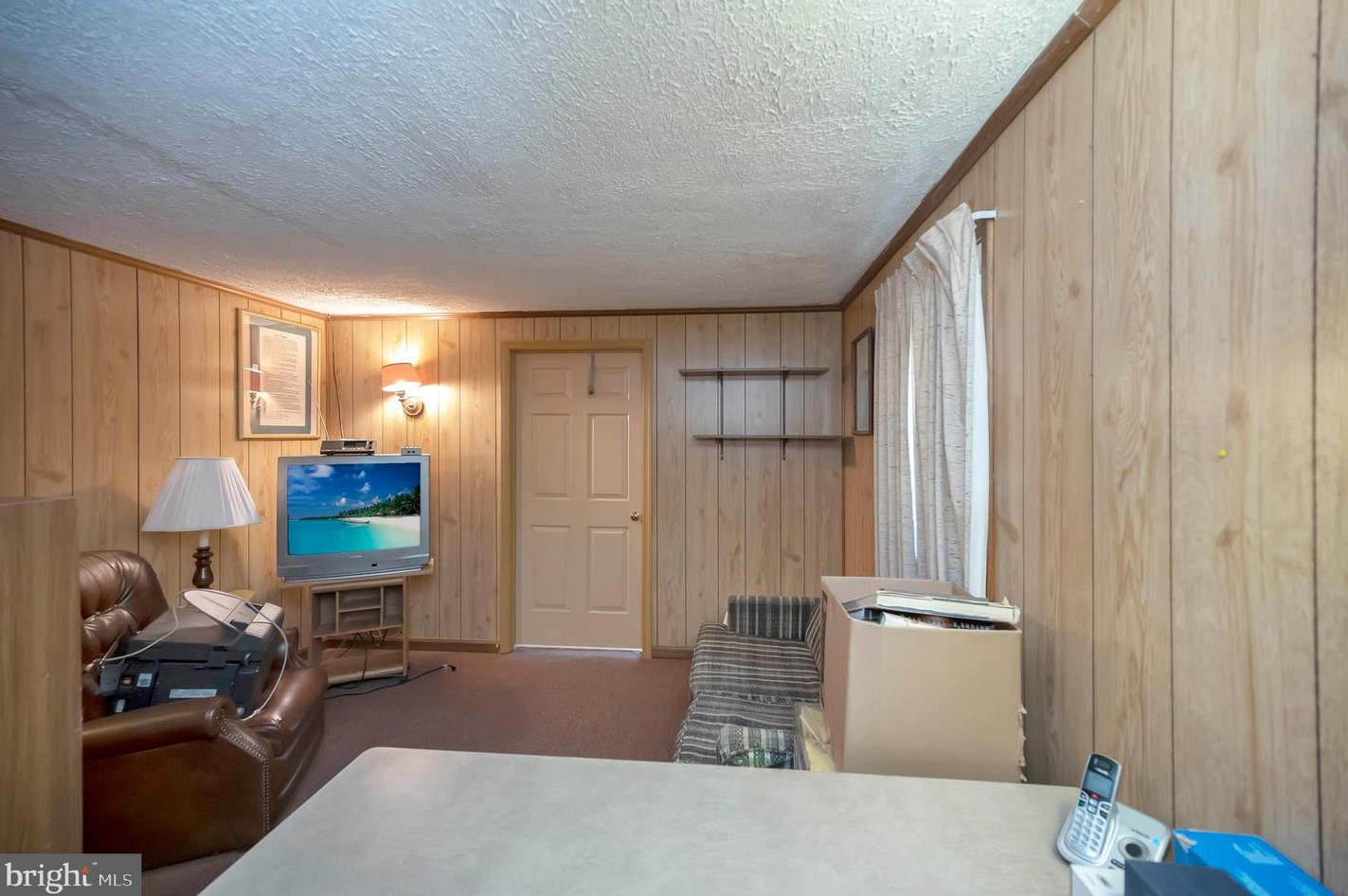 7136 Westmoreland Dr, Warrenton VA  20187-4452 exterior