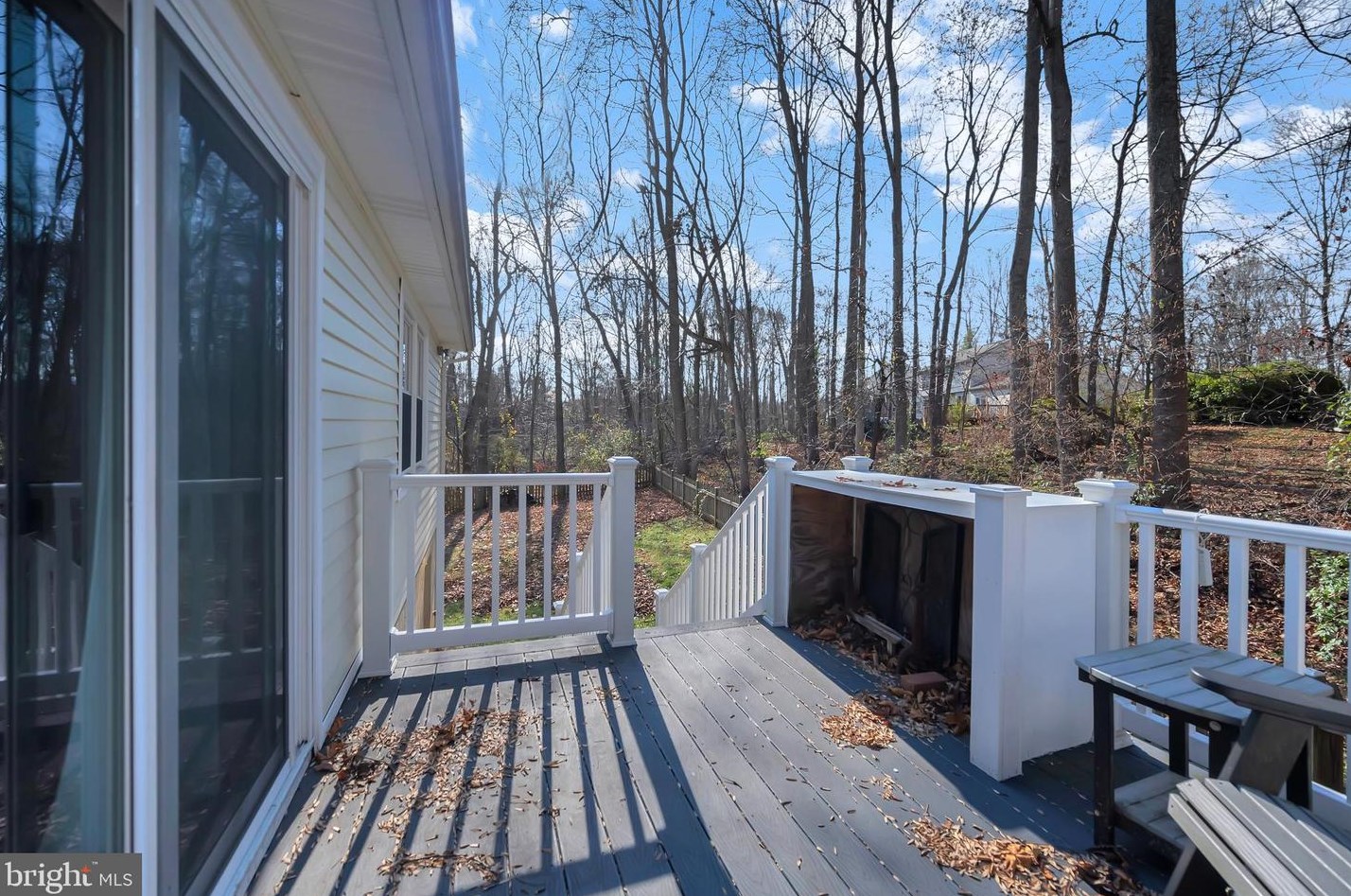 7136 Westmoreland Dr, Warrenton VA  20187-4452 exterior