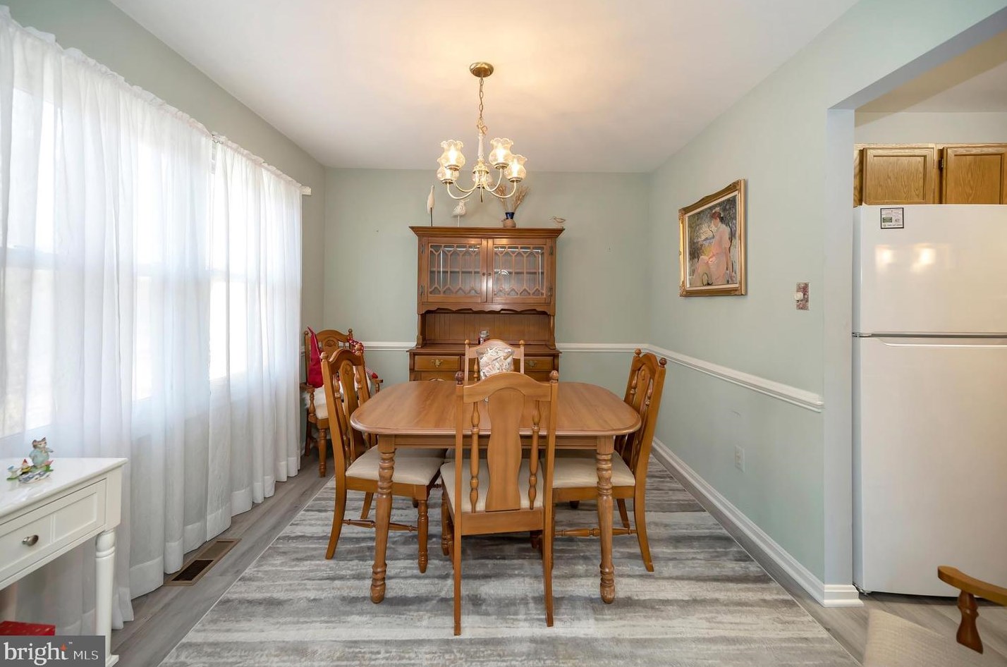 7136 Westmoreland Dr, Warrenton VA  20187-4452 exterior