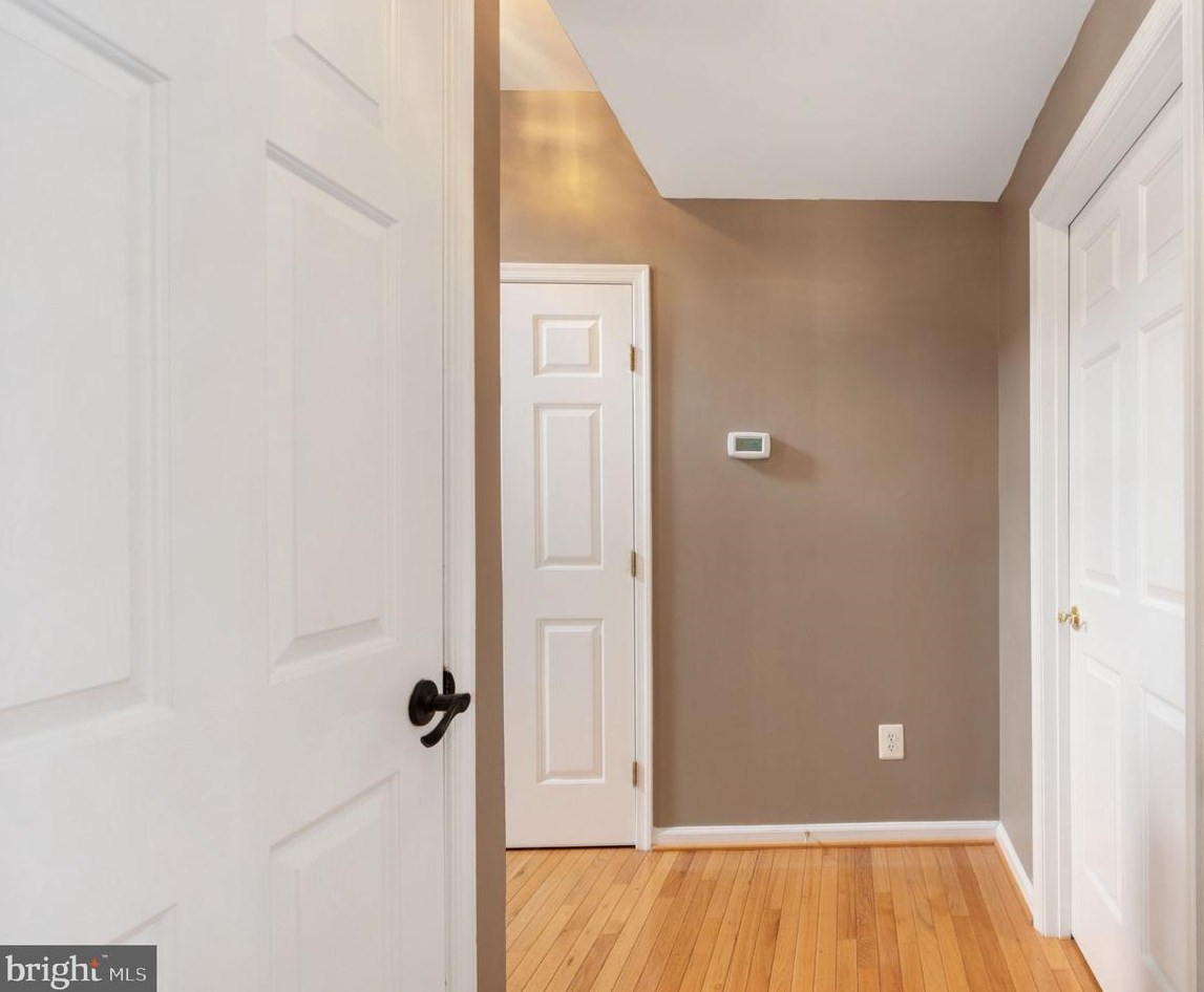 256 Sapphire Ct, Warrenton VA  20186-4340 exterior