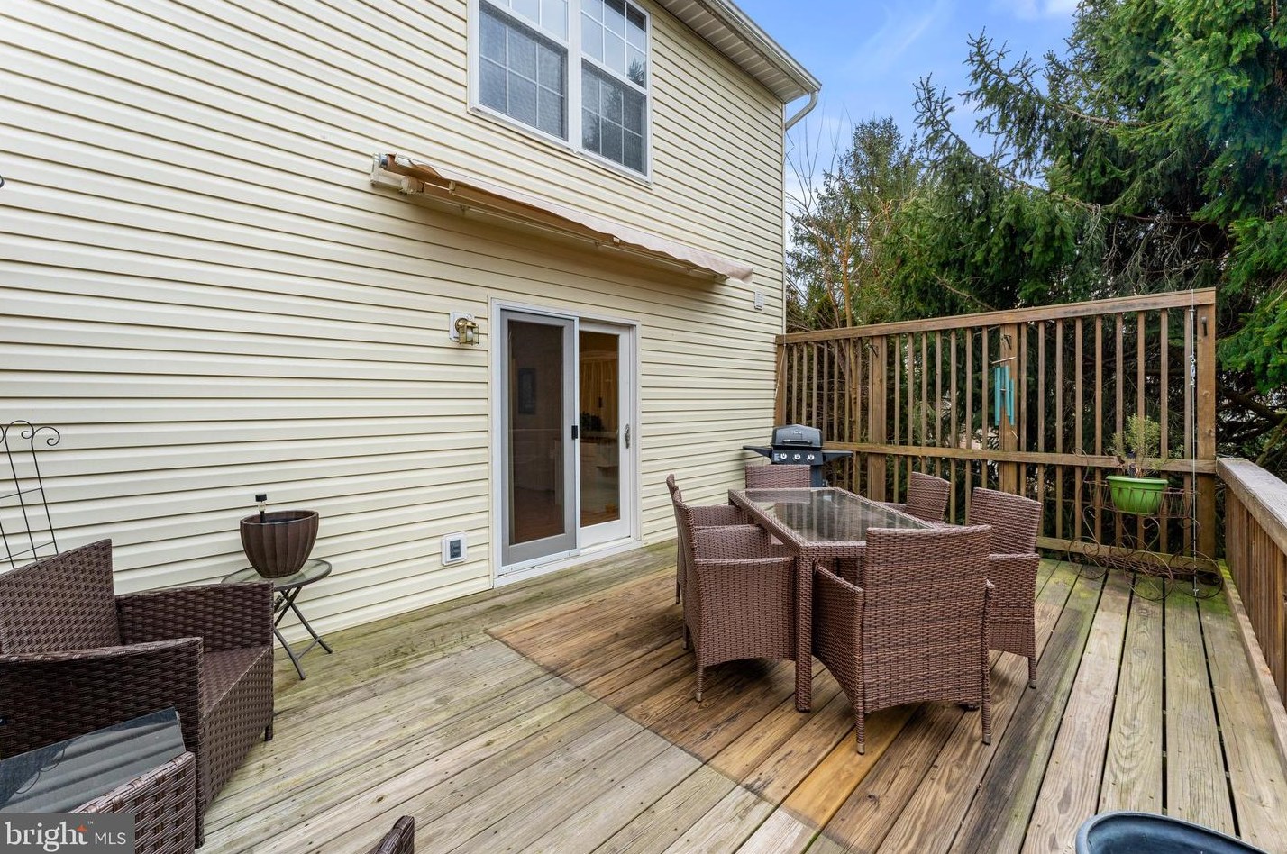 788 General Wallace Ct, Warrenton VA  20186-2111 exterior