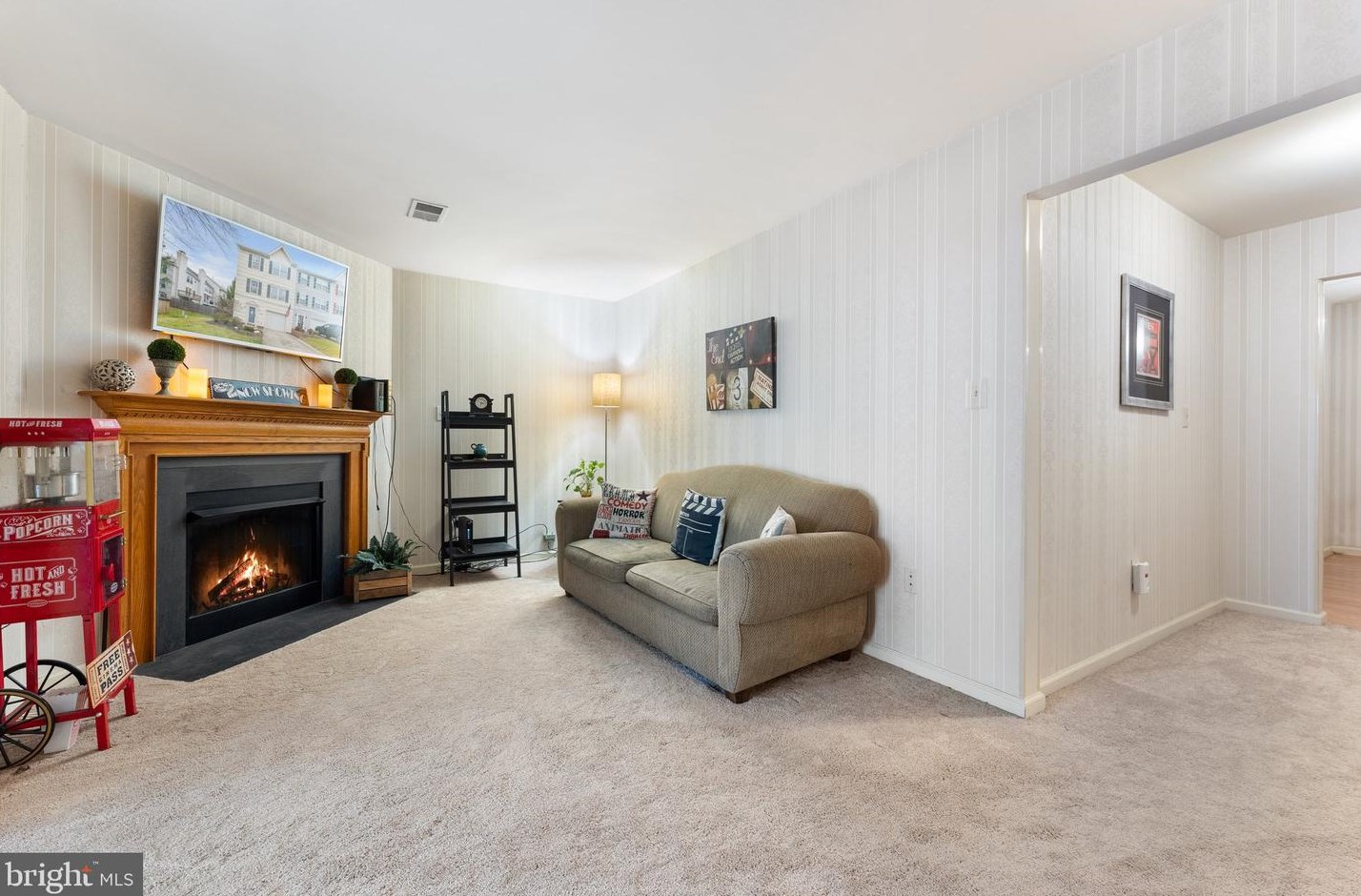 788 General Wallace Ct, Warrenton VA  20186-2111 exterior