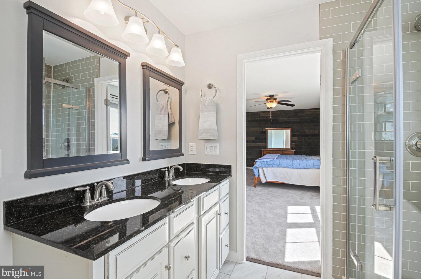 7389 Lake Willow Ct, Warrenton VA  20187-5834 exterior