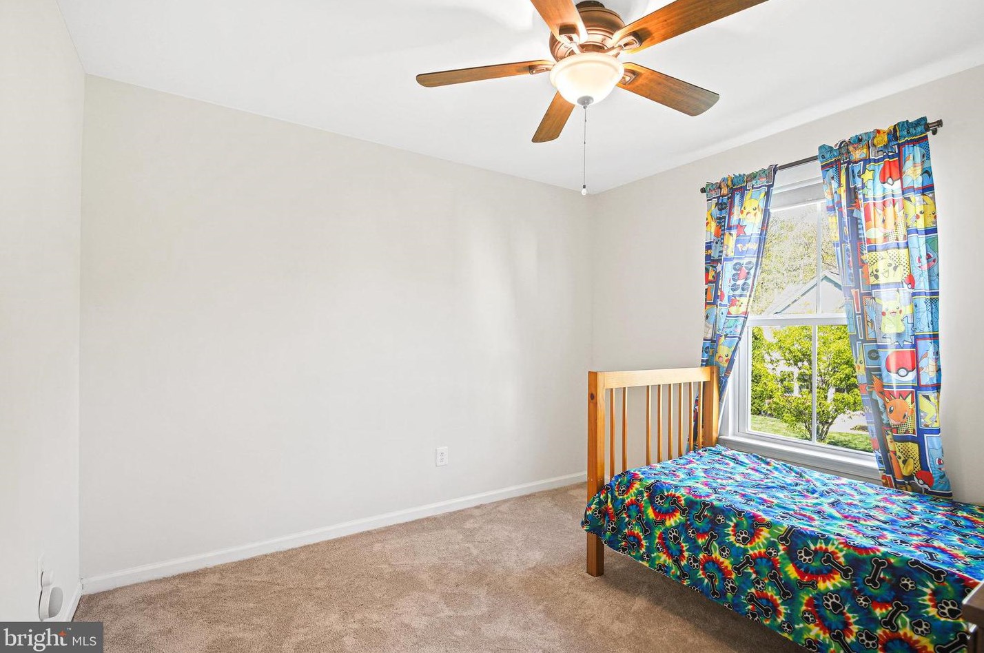7389 Lake Willow Ct, Warrenton VA  20187-5834 exterior