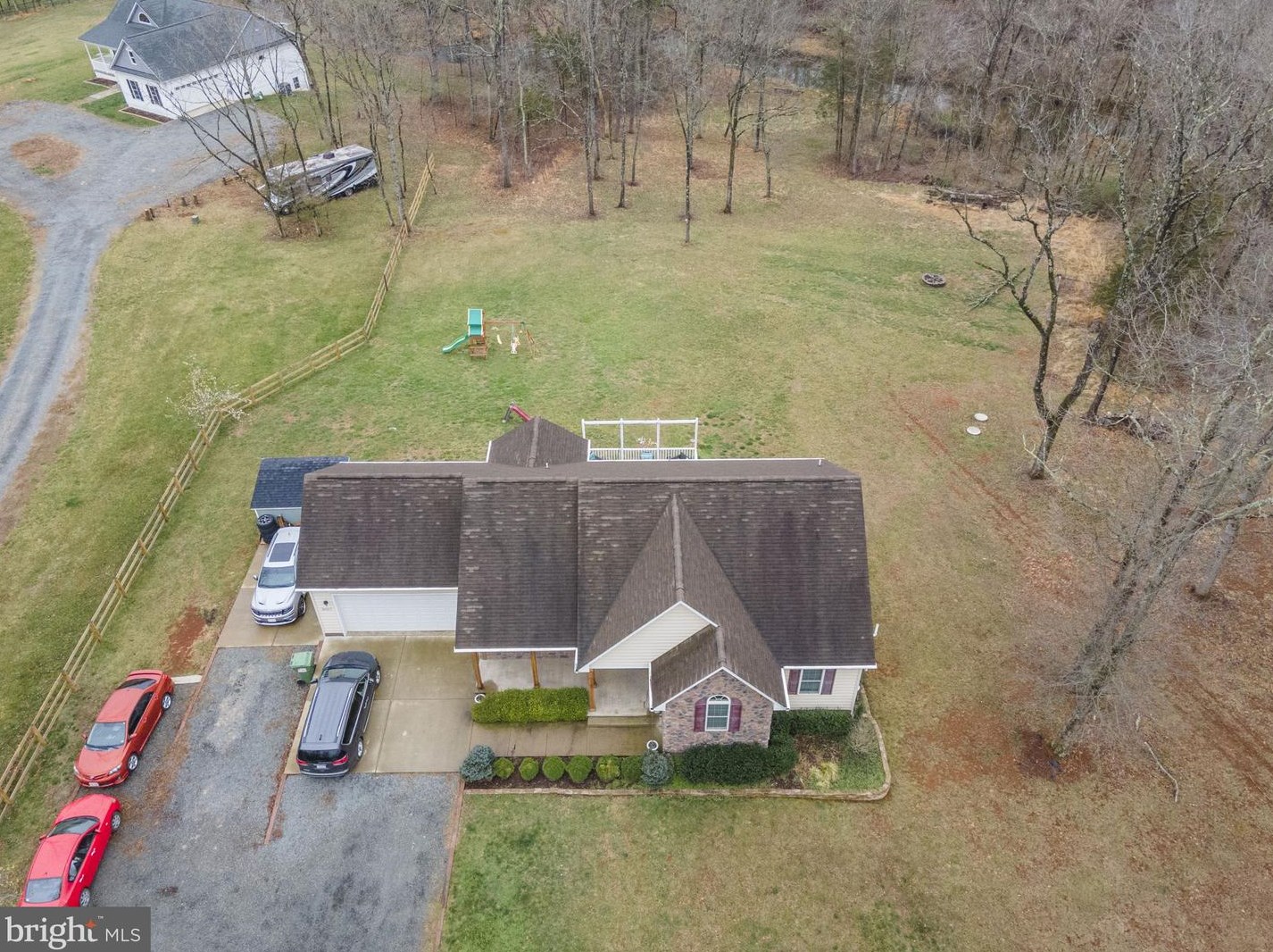 5650 Creekside Xing, Warrenton VA  20187-8812 exterior