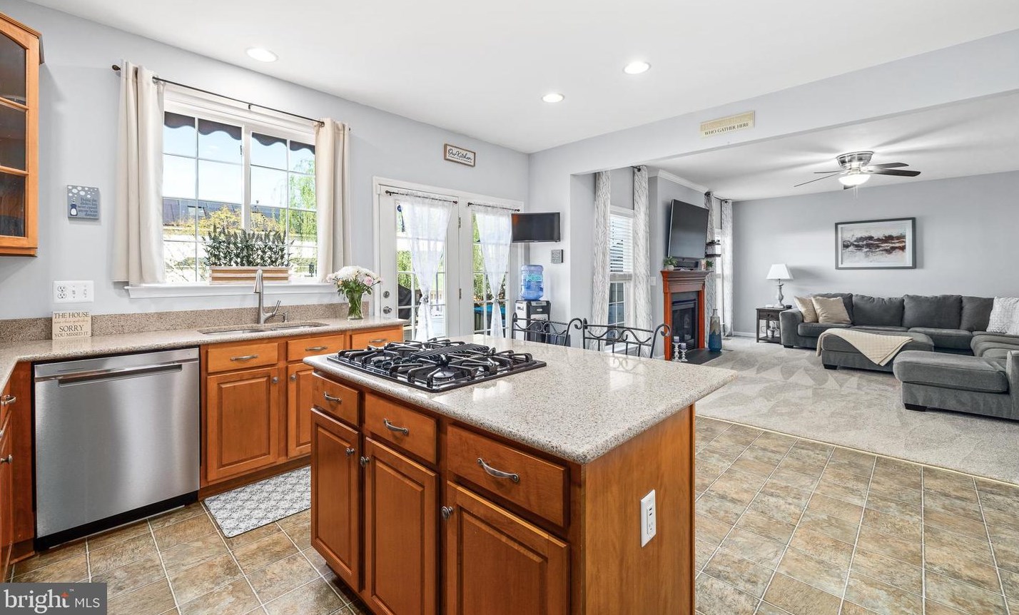 10819 Lord Chancellor Ln, Bealeton VA  22712-5625 exterior