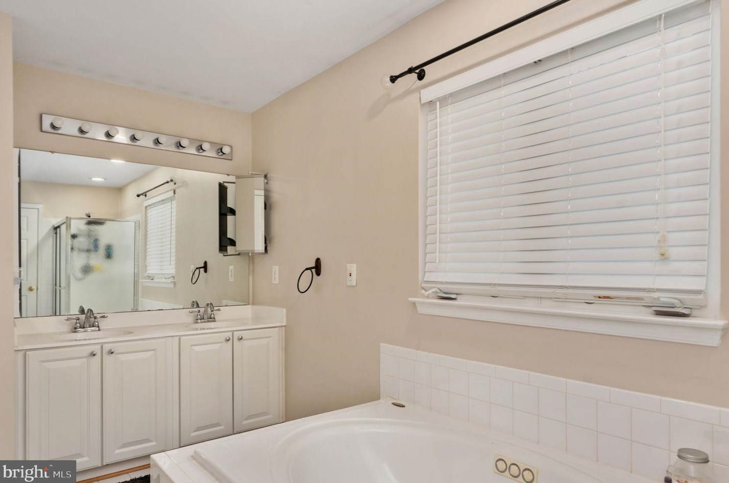 11183 Freedom Ct, Bealeton VA  22712-9458 exterior