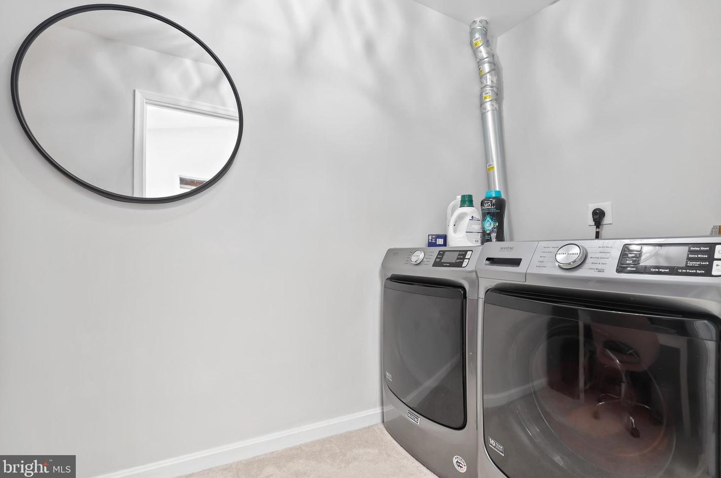 7096 Cumberland Dr, Warrenton VA  20187-4408 exterior