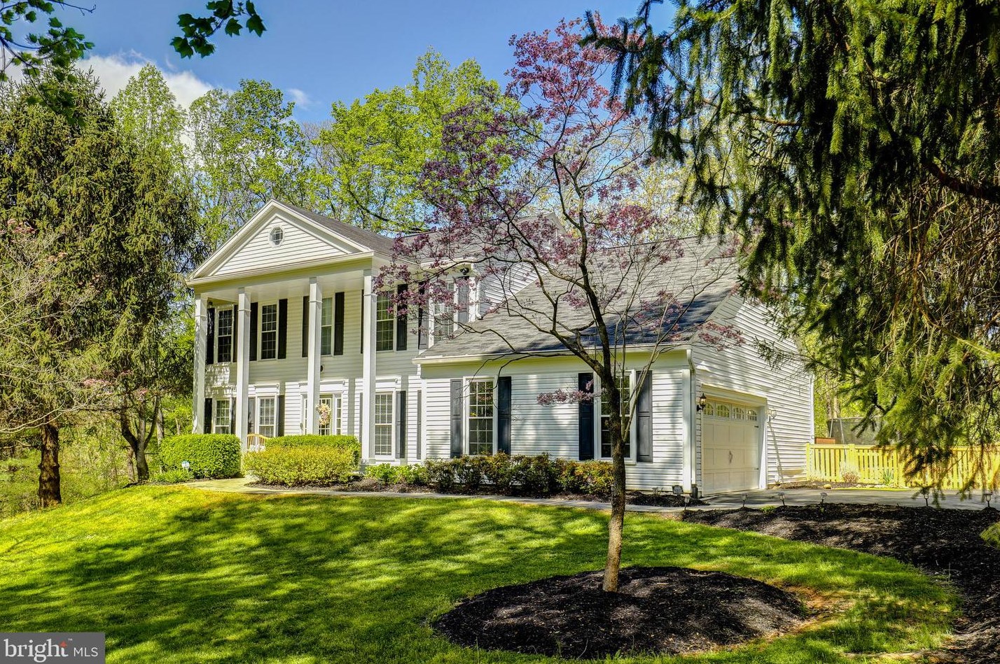 7096 Cumberland Dr, Warrenton VA  20187-4408 exterior