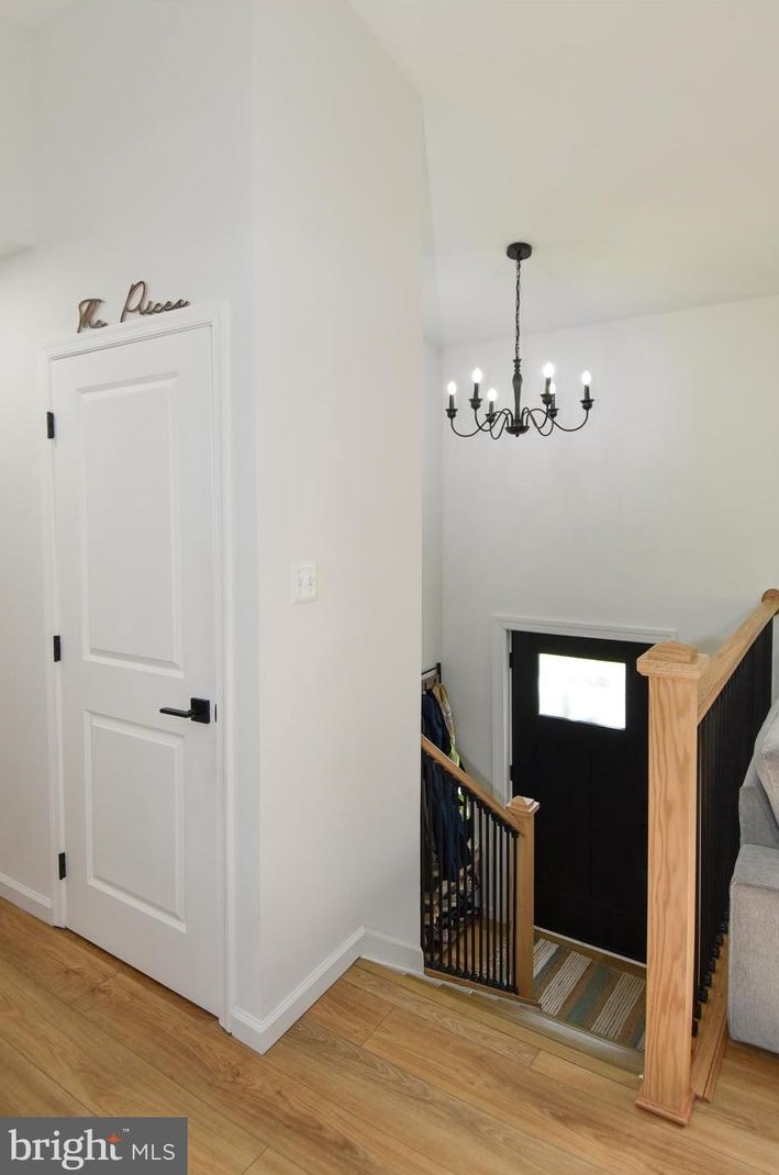 7474 Suncrest Dr, Warrenton VA  20187-9061 exterior