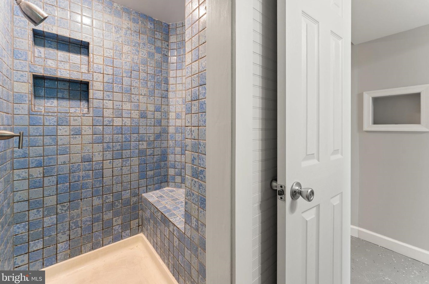 284 Jackson St, Warrenton VA  20186-2402 exterior