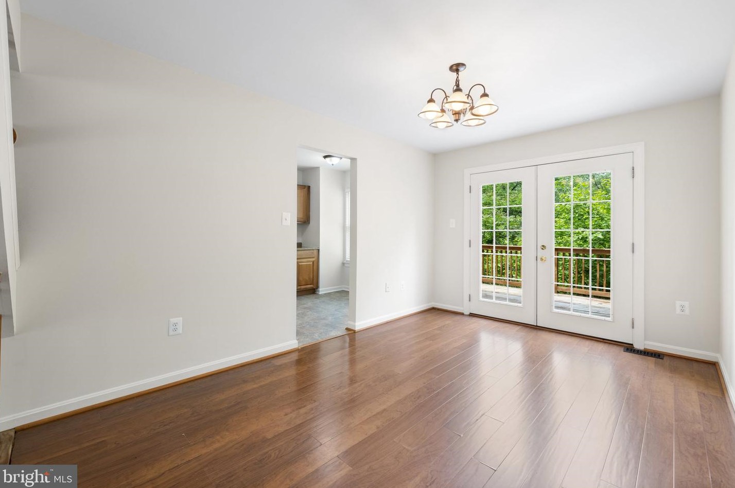 4 Falmouth Ct, Warrenton VA  20186-3648 exterior