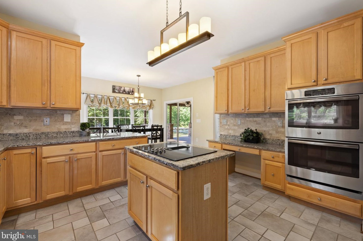 9732 Routts Hill Rd, Warrenton VA  20186-7839 exterior