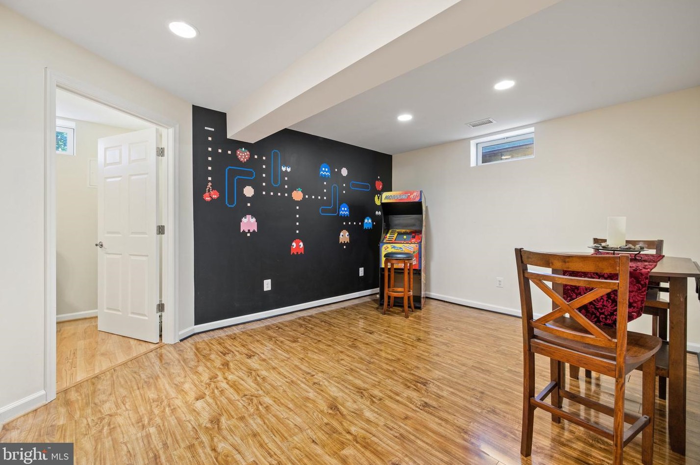 9732 Routts Hill Rd, Warrenton VA  20186-7839 exterior