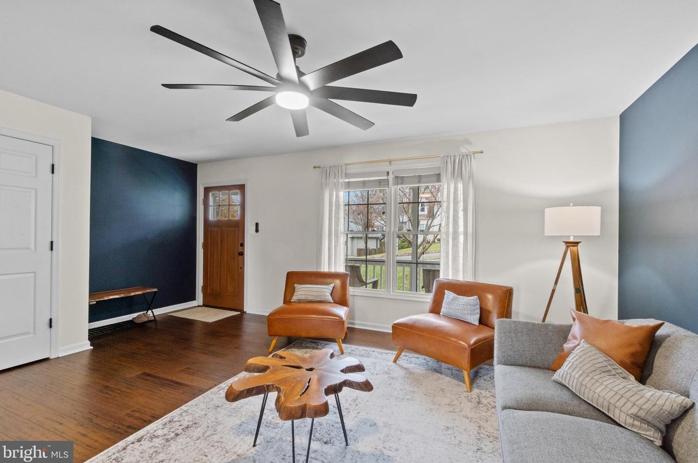 98 Fairfax St, Warrenton VA  20186-2701 exterior