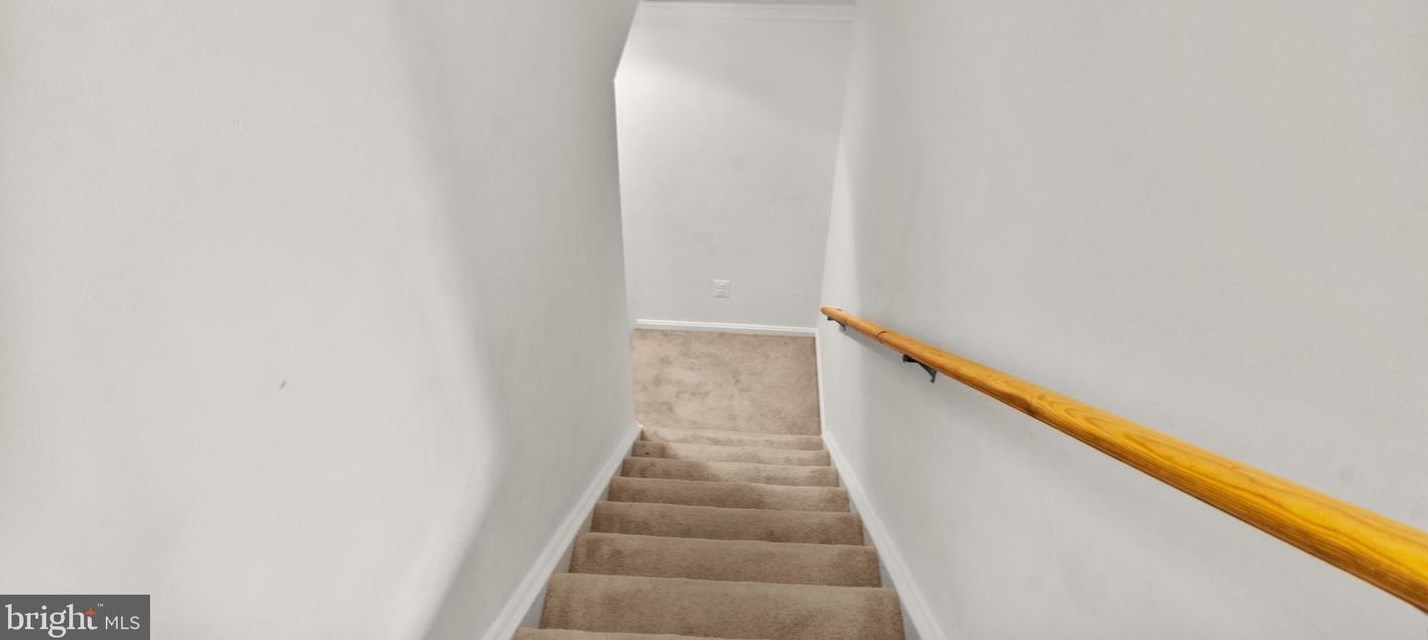 98 Fairfax St, Warrenton VA  20186-2701 exterior