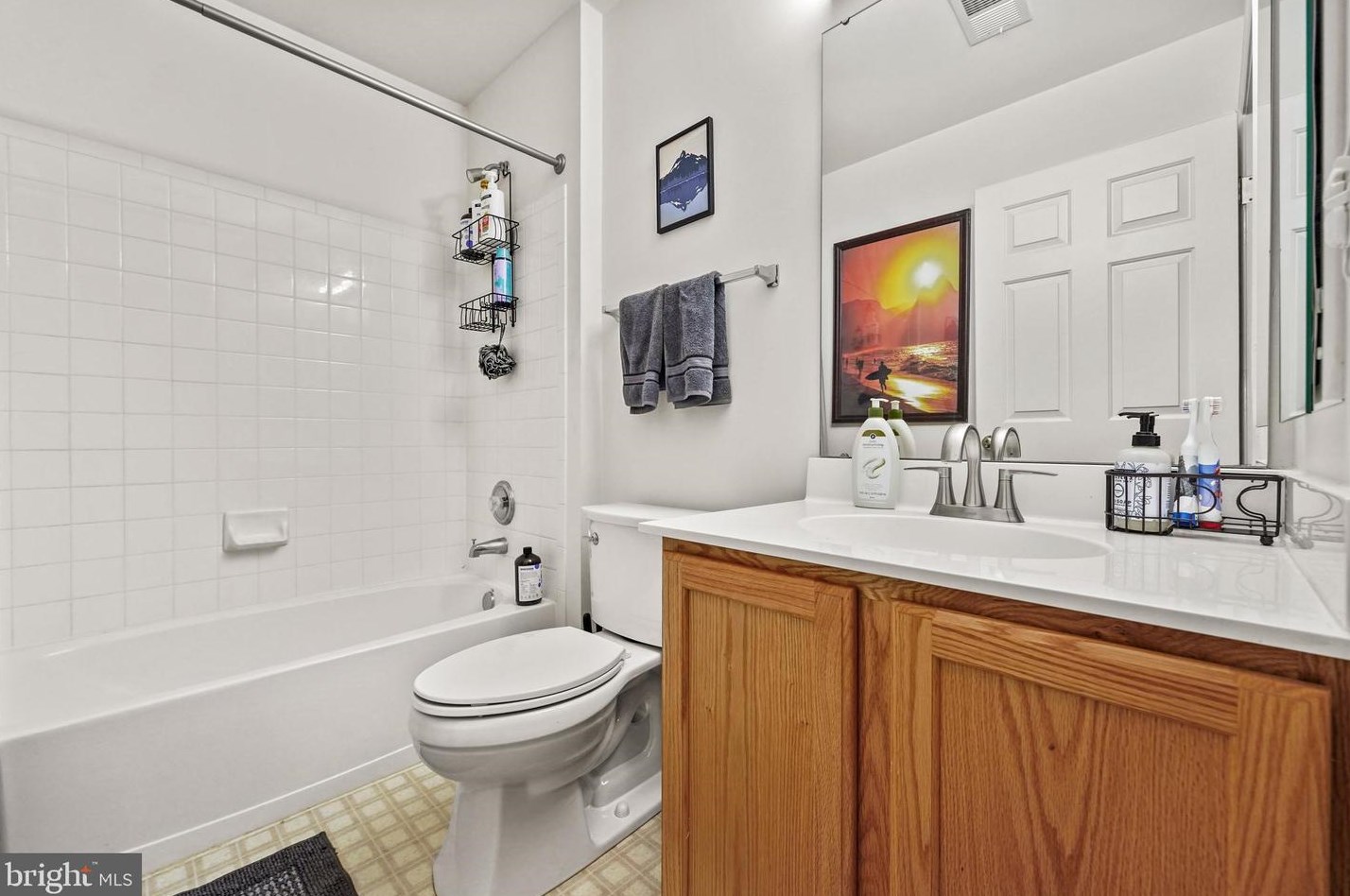 9717 Logan Jay Dr, Bealeton VA  22712-6951 exterior